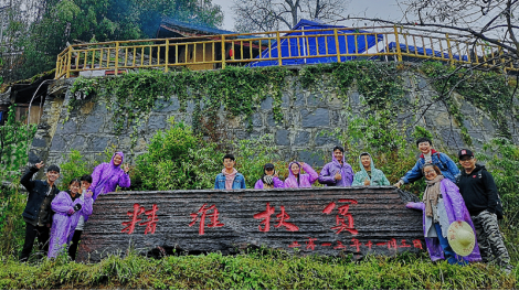 播主师生走基层 专业实训在一线
