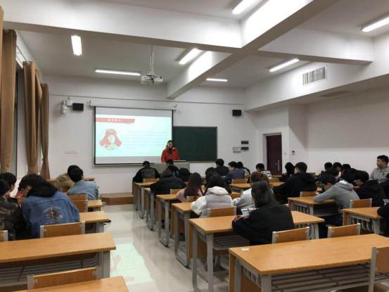 影视系举办学雷锋主题班会活动