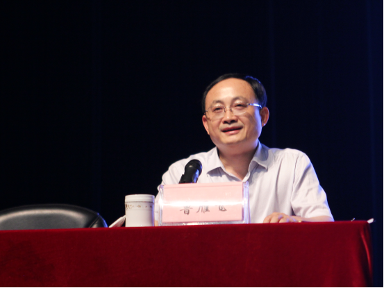 学院党委书记鲁雁飞教授上“两学一做”学习教育专题党课