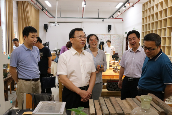 省文旅厅厅长陈献春来我院调研办学情况