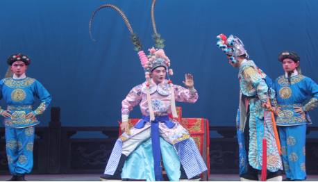 戏剧系戏曲表演专业举办“尖子生汇报”及“2019届毕业生花鼓戏折子戏汇报”