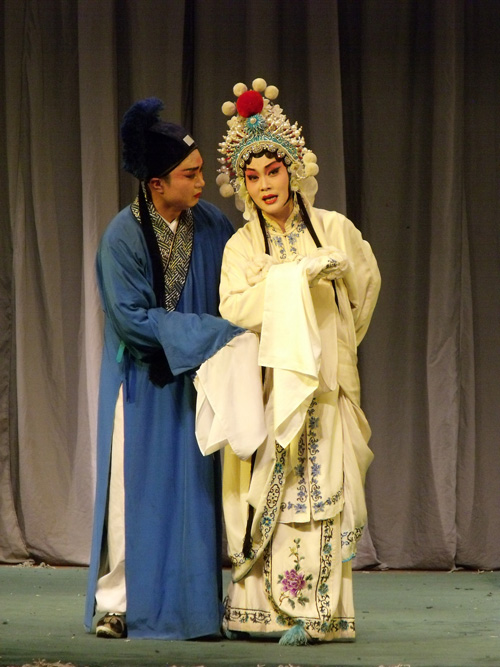 我院青年教师徐耀芳喜获“湖南戏剧芙蓉表演奖”