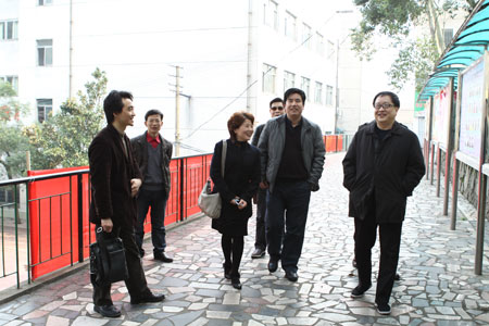 省人大常委会副主任肖雅瑜莅临我院指导工作