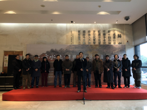 我院萧骥波教授风景油画展在株洲开幕