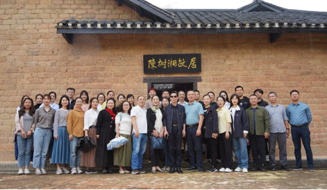 弘扬革命精神 传承红色基因  ——机关党支部、舞蹈学院党支部联合开展主题党日活动