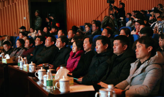 文旅系播主专业毕业生以青春之名向祖国报告