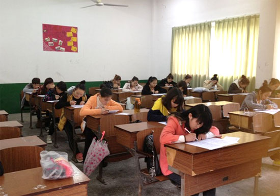 学院政史组开展党史知识竞赛活动