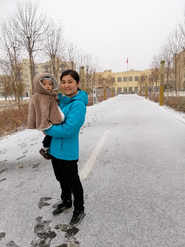 “最美教师”带一岁娃援疆，湖南艺术职院文明创建出成果