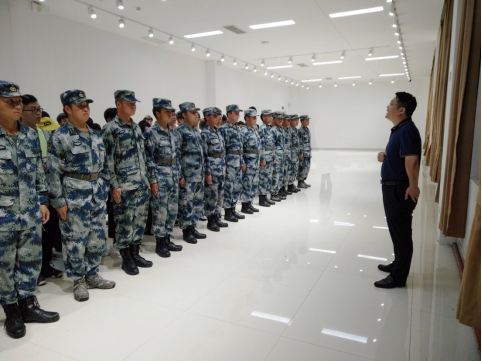 浓情中秋爱满湖艺——院领导与全体新生共度中秋佳节