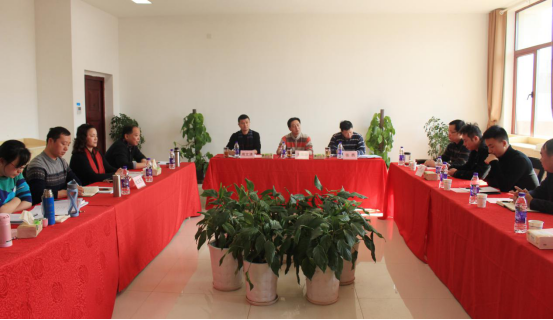 学院党政领导一行调研社文系