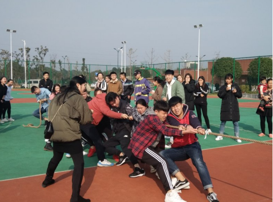 社文系首届快乐体育活动圆满结束