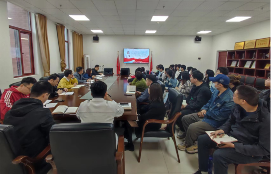 数字产业学院党支部举行10月主题党日活动暨全体党员大会
