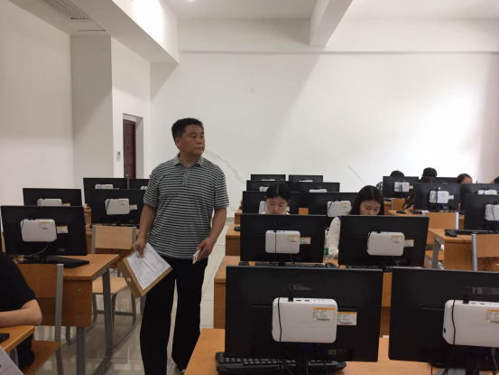 学院完成松雅校区普通话水平等级测试工作