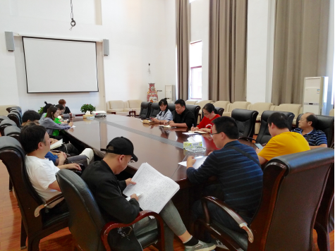 教务处召开9月份工作总结会