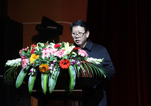 我院隆重举行2011-2012学年度奖学金颁奖典礼