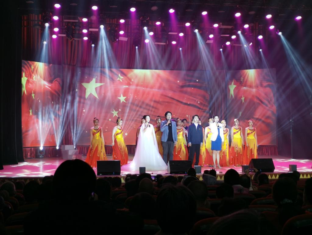 我院师生演绎脱贫故事助力攻坚战役