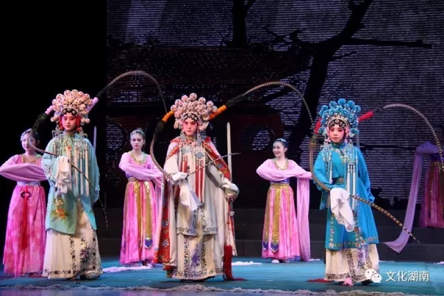 文化湖南—威廉官网中国官方网站： 对接文化市场需求 定向培养艺术人才