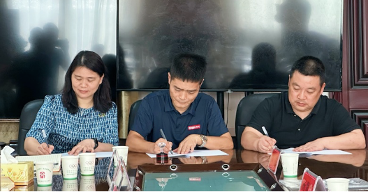 学校持续推进文化人才服务支持艰苦边远地区和基层一线专项实施工作