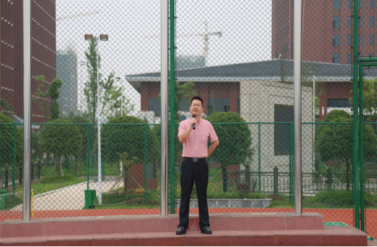 学院举行2017年春季学期第四次升旗仪式