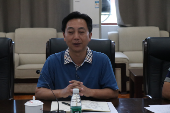 学工保卫党支部召开支部大会