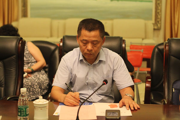 孟庆善副厅长在教师节慰问学院教职工